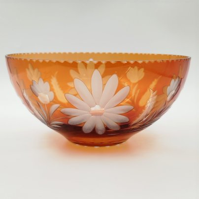 Салатник янтарного оттенка с цветочным декором, цветное стекло, алмазная грань, СССР, 1960-1990 гг.