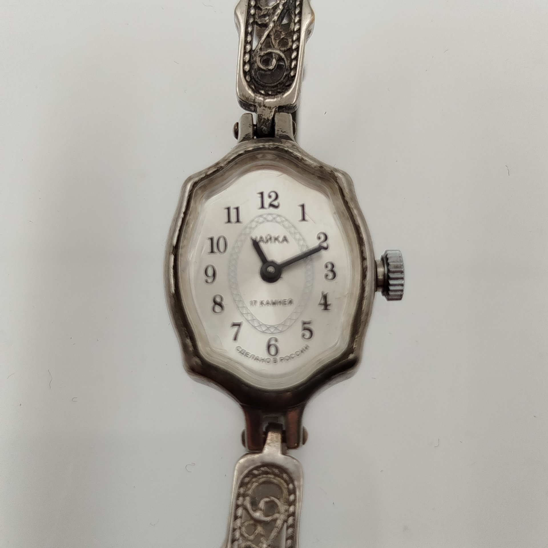 Часы наручные (женские) "Чайка" на ажурном браслете, металл, скань, стекло, Угличский часовой завод «Чайка», Россия, 1991-2010 гг.