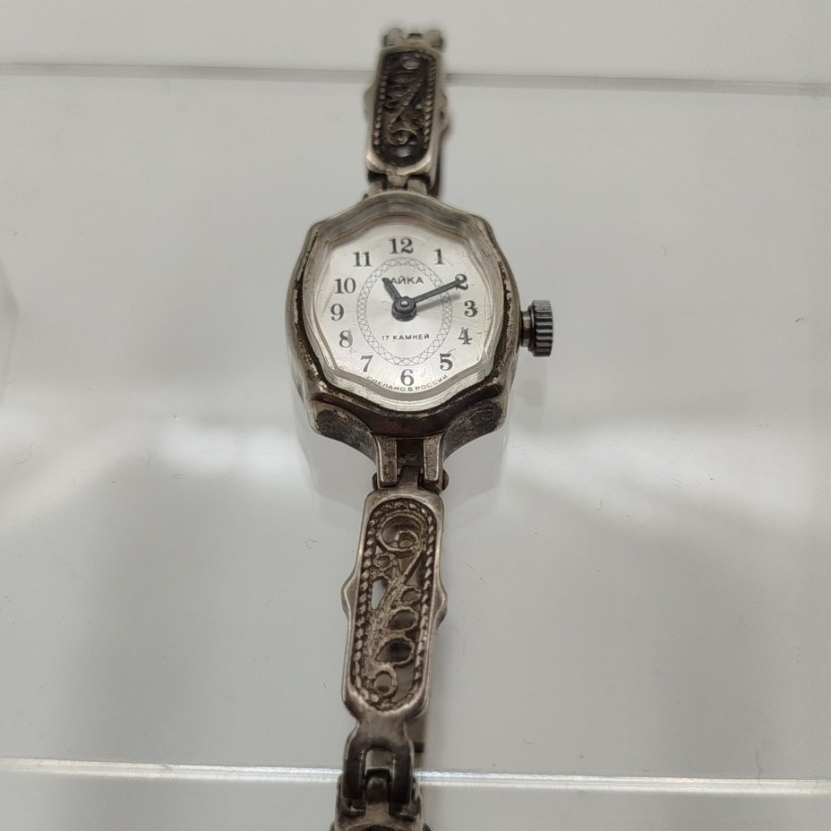 Часы наручные (женские) "Чайка" на ажурном браслете, металл, скань, стекло, Угличский часовой завод «Чайка», Россия, 1991-2010 гг.