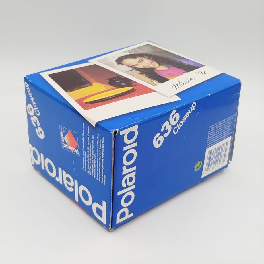 Фотоаппарат мгновенной печати "Polaroid 636 Close Up" в оригинальной коробке, Polaroid