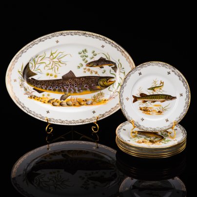 Набор из 6-ти тарелок и блюда, украшенных изображением различных рыб, ETS Chadelaud, фарфор, деколь, золочение, Limoges, Франция, 1950-1970 гг.