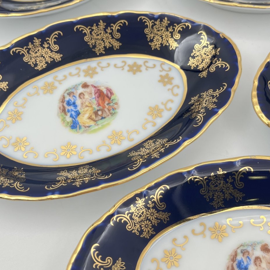 Набор розеток овальной формы из сервиза "Мадонна" на 5 персон с кантом кобальтового цвета, фарфор, крытье, деколь, золочение, Moritz Zdekauer (MZ), Чехия, 1991-2010 гг.