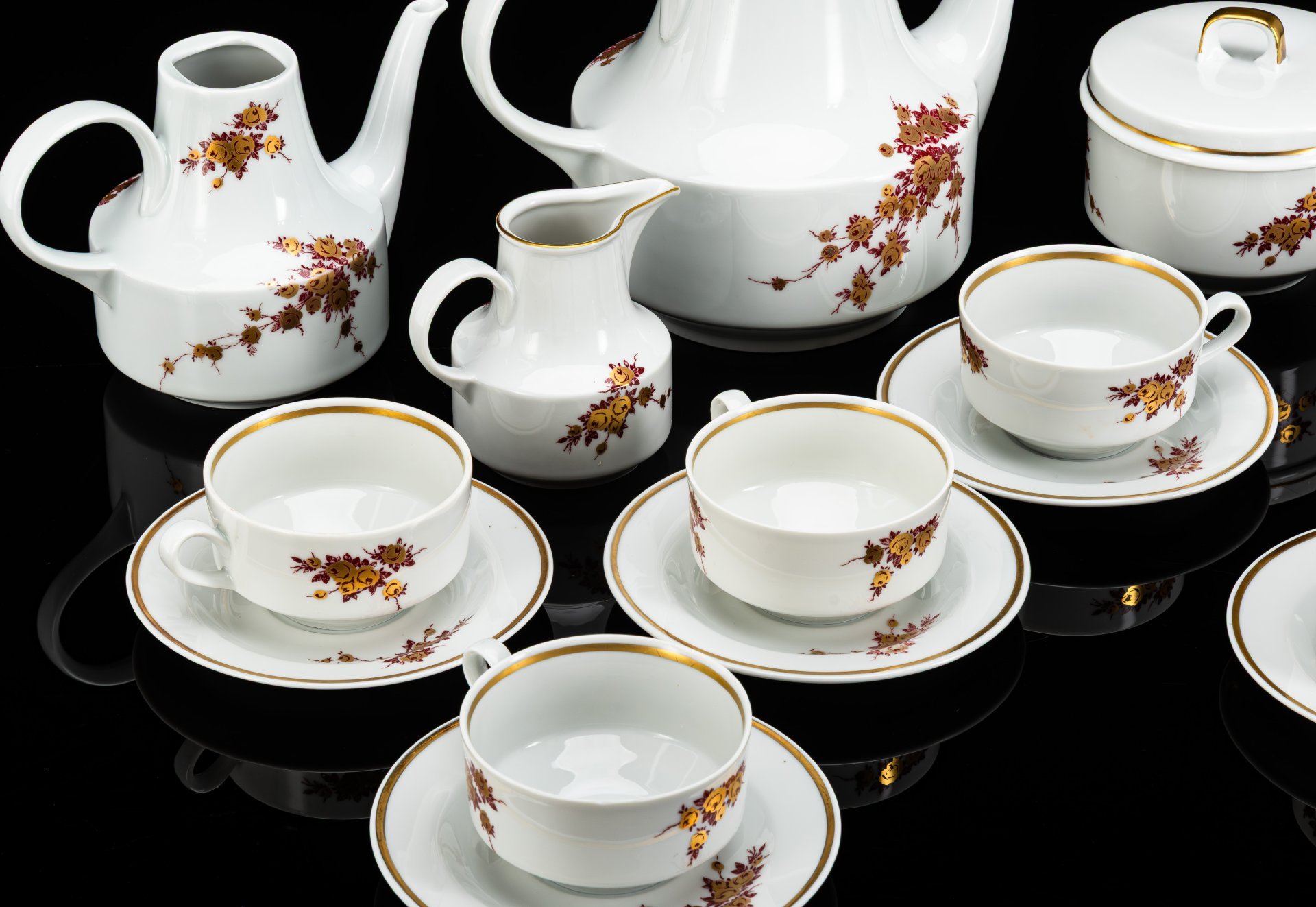 Сервиз чайно-кофейный с цветочным декором на 6 персон (16 предметов), коллекция "Helena"