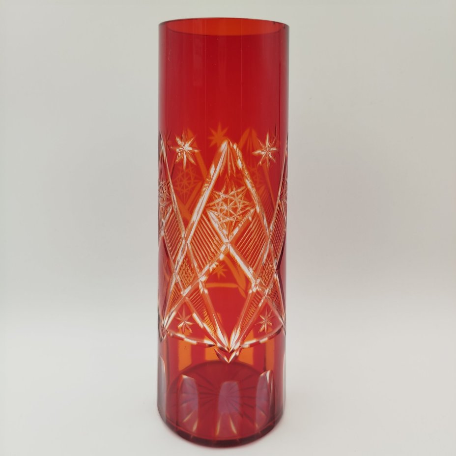 Ваза "Салют", автор Н.А. Тарковская, стекло, алмазная грань, Гусевской хрустальный завод (Гусь-Хрустальный), СССР, 1950-1970 гг.