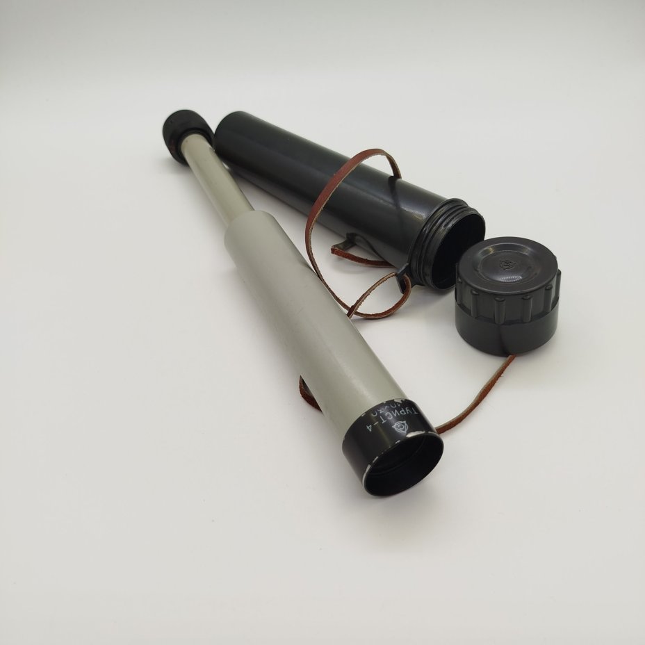 Подзорная труба "Турист 4" 10*30 в родном футляре, пластик, металл, стекло, кожа, Лыткаринский завод оптического стекла (ЛЗОС), СССР, 1970-1990 гг.