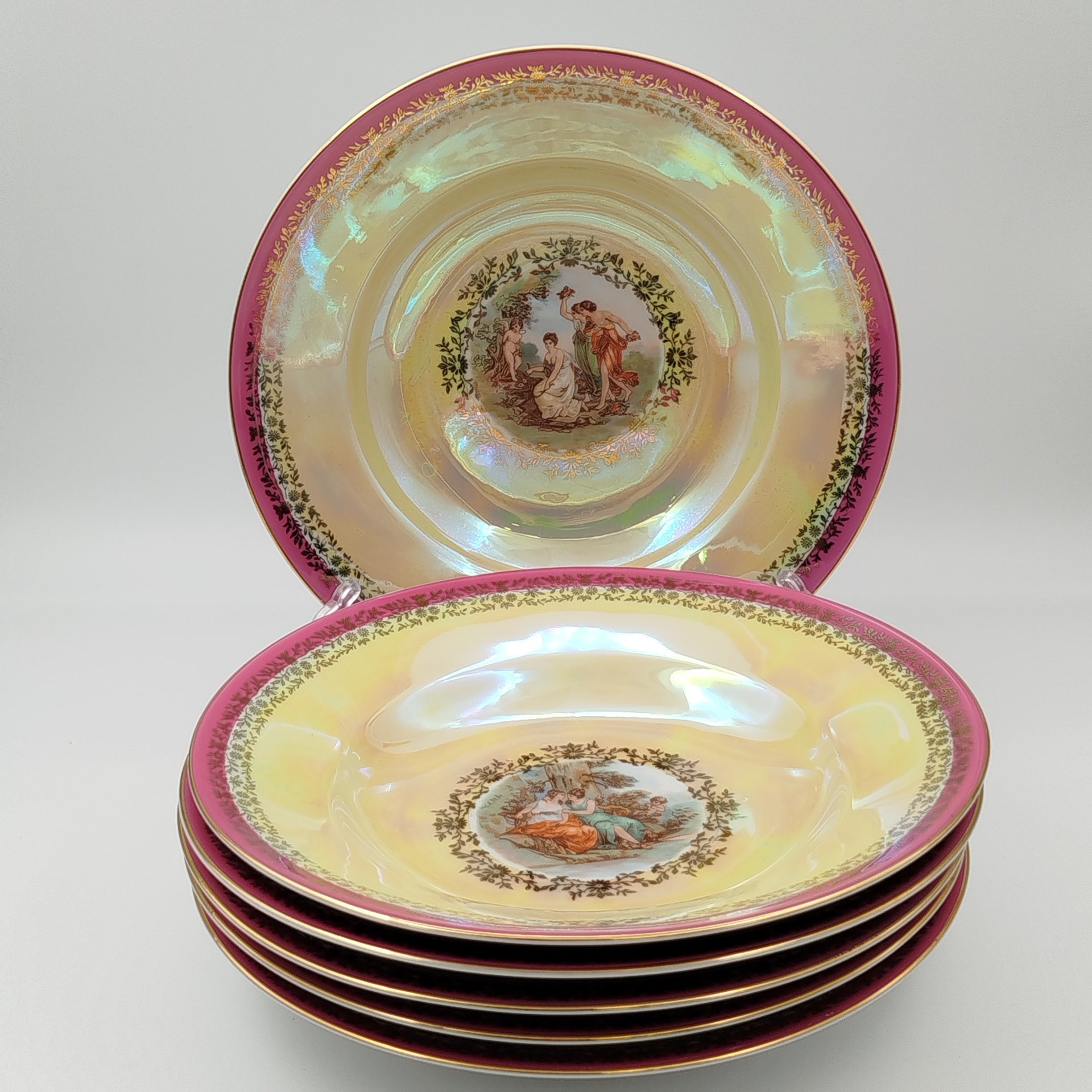 Набор суповых тарелок из сервиза "Мадонна" на 6 персон, фарфор, деколь, люстр, золочение, Fortuna Eisenberg, Германия, 1960-1973 гг.