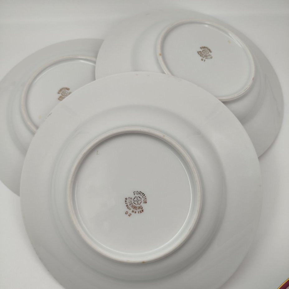 Набор суповых тарелок из сервиза "Мадонна" на 6 персон, фарфор, деколь, люстр, золочение, Fortuna Eisenberg, Германия, 1960-1973 гг.