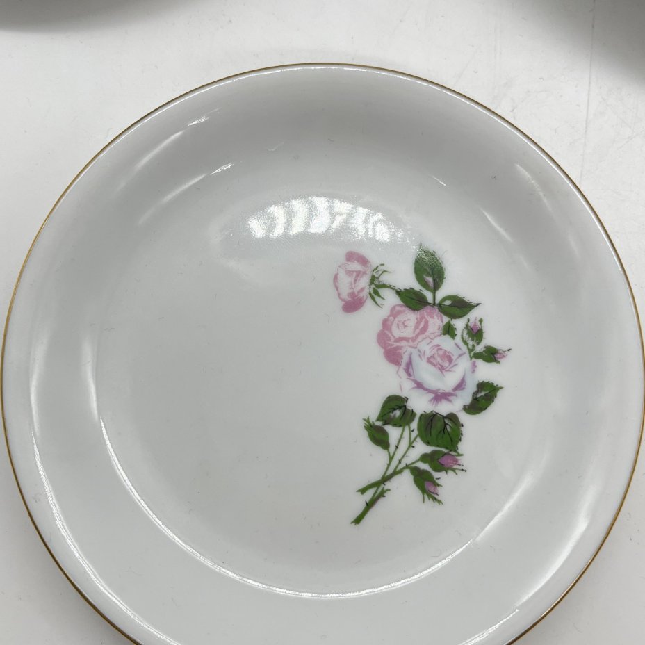 Набор из тарелки и 3 блюдец с цветочным декором, фарфор, деколь, золочение, Kahla, ГДР, 1968-1987 гг.