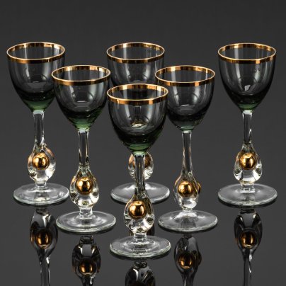 Набор рюмок дымчатого оттенка на 6 персон, коллекция "Zlata Zuzana", автор Jozef Staník, стекольная мастерская Zlatno, стекло, золочение, Чехословакия, 1950-1970 гг.