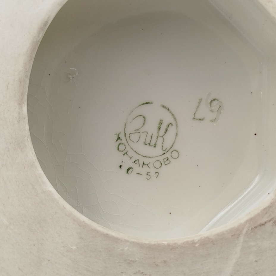 Статуэтка "Царь-Колокол", фаянс, роспись, Конаковский фаянсовый завод им. М.И. Калинина (ЗиК Конаково), СССР, 1957 г.