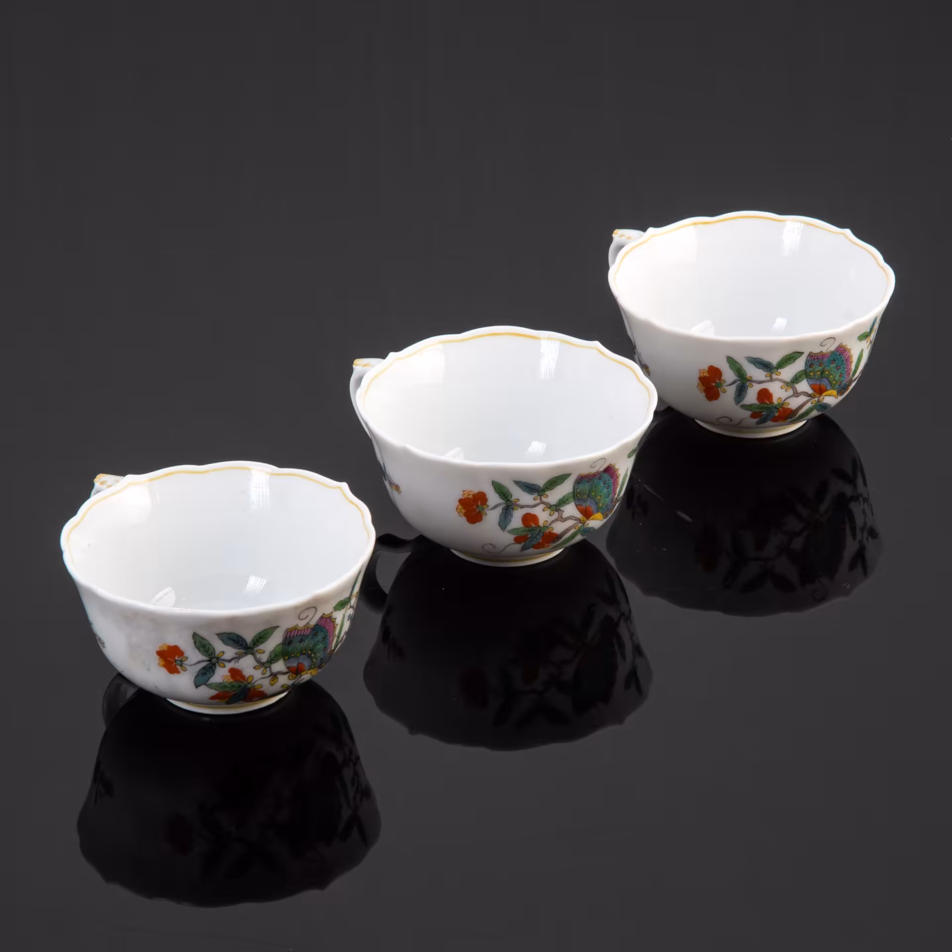 Набор кофейных чашек на 3 персоны из серии "Butterfly" (бабочка), Meissen (Мейсенский фарфор)