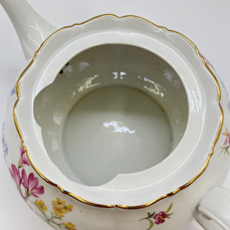 Чайник с цветочным декором, фарфор, деколь, золочение, Haas & Czjzek, Чехословакия, 1920-1950 гг.