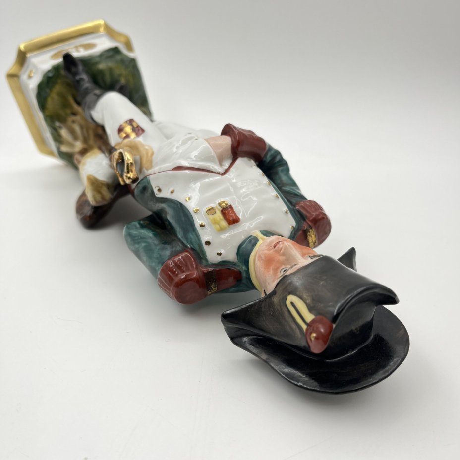 Статуэтка "Наполеон Бонапарт" из серии "Армия Наполеона", мануфактура Muhr (г. Шарлеруа)