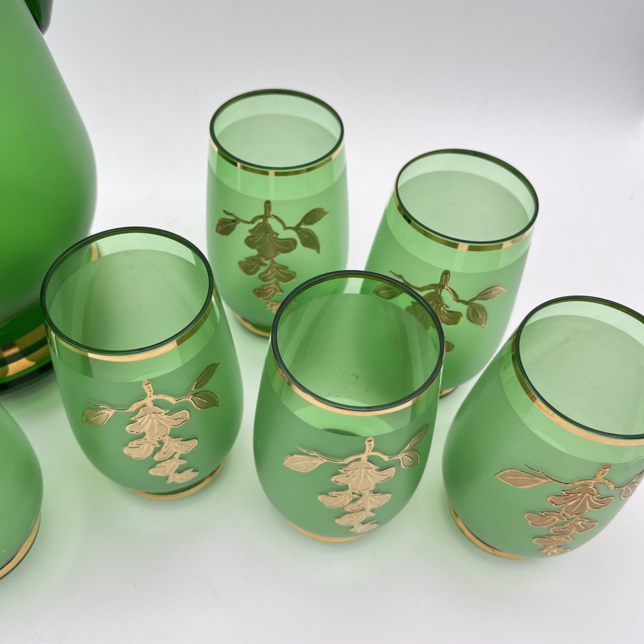 Набор для прохладительных напитков с цветочным декором (кувшин и 6 стаканов), цветное стекло, матирование, золочение, Bohemia Crystal (Bohemia Glass), Чехословакия, 1960-1980 гг.