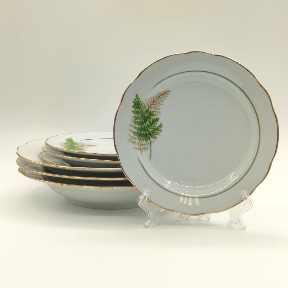 Набор из 4-х десертных и 3-х суповых тарелок "Папоротники", фасон "Гранёный", фарфор, деколь, золочение, Дулевский фарфоровый завод (Дулёво), Россия, 2006 г.