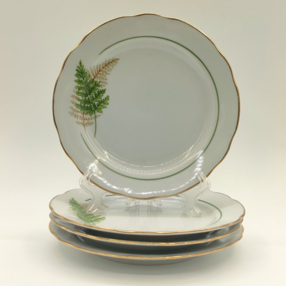 Набор из 4-х десертных и 3-х суповых тарелок "Папоротники", фасон "Гранёный", фарфор, деколь, золочение, Дулевский фарфоровый завод (Дулёво), Россия, 2006 г.