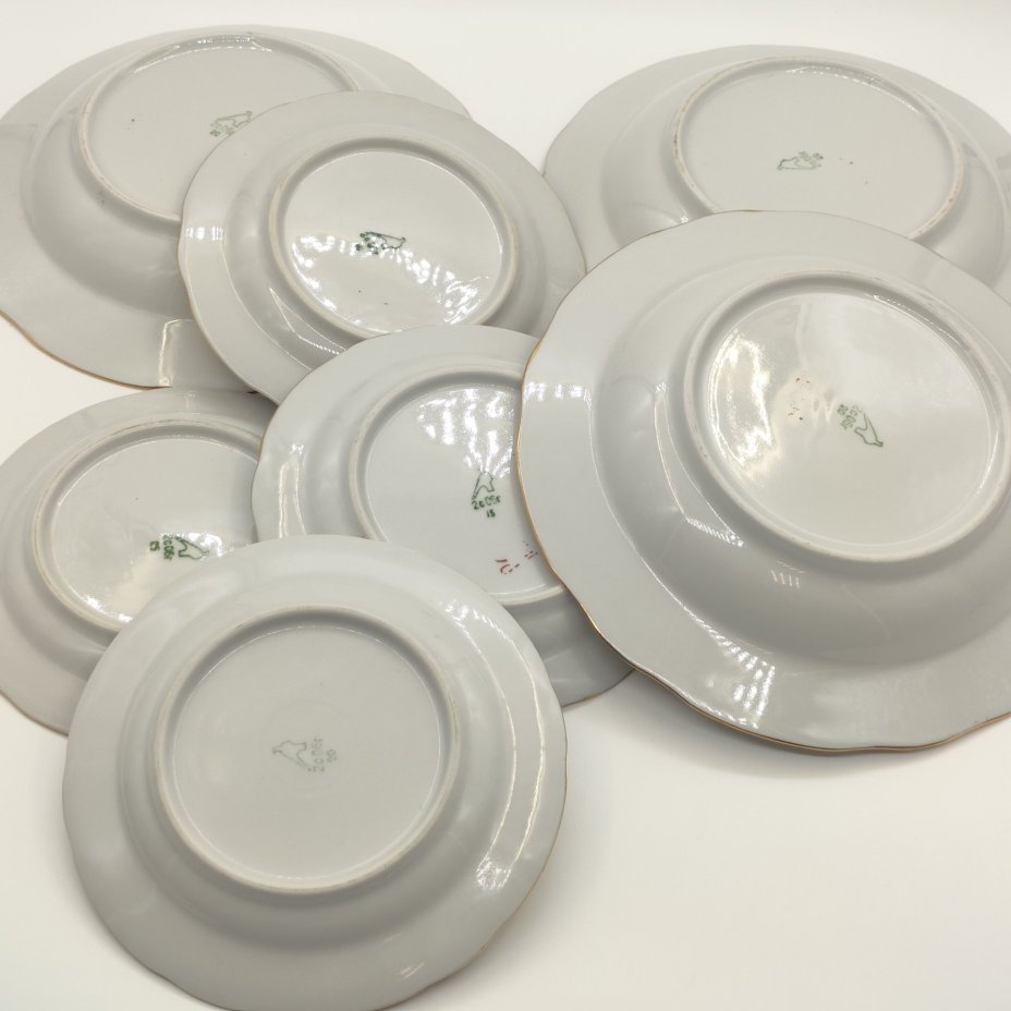 Набор из 4-х десертных и 3-х суповых тарелок "Папоротники", фасон "Гранёный", фарфор, деколь, золочение, Дулевский фарфоровый завод (Дулёво), Россия, 2006 г.