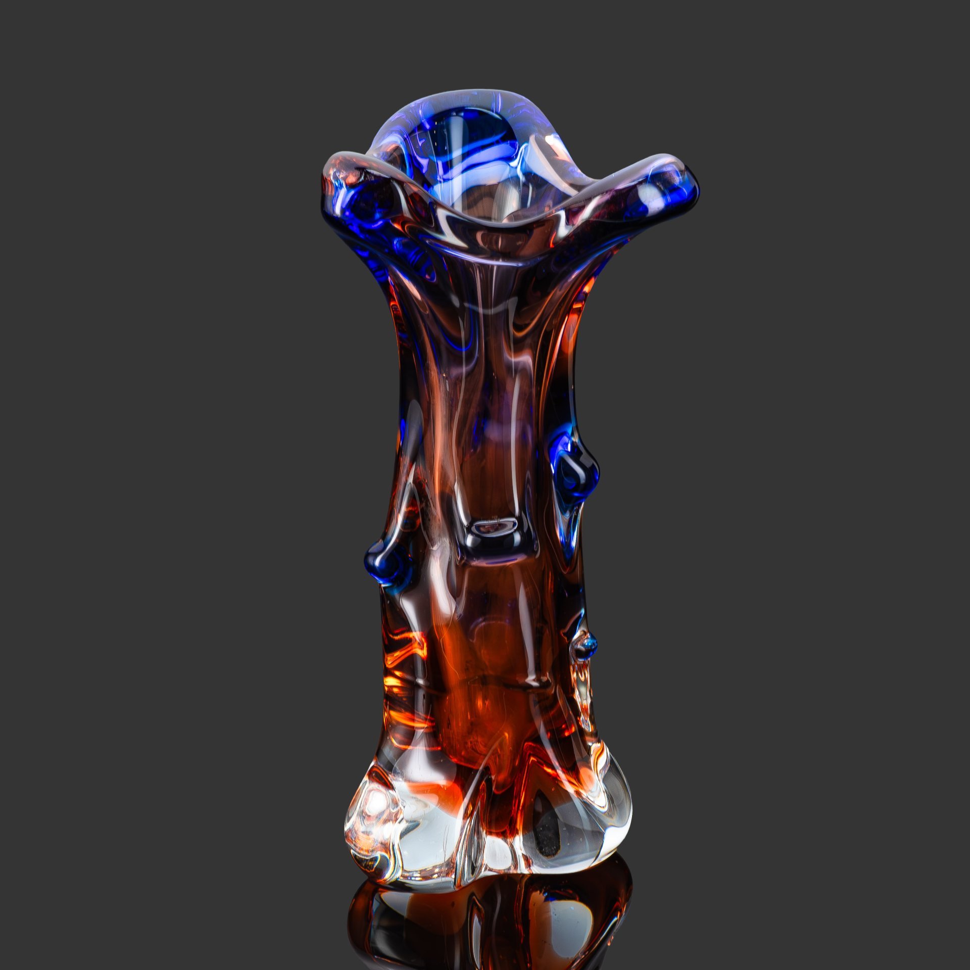 Ваза в розово-синей гамме, коллекция "Niagara" ("Ниагара"), автор Karel Zemek, номер модели - 53795/25