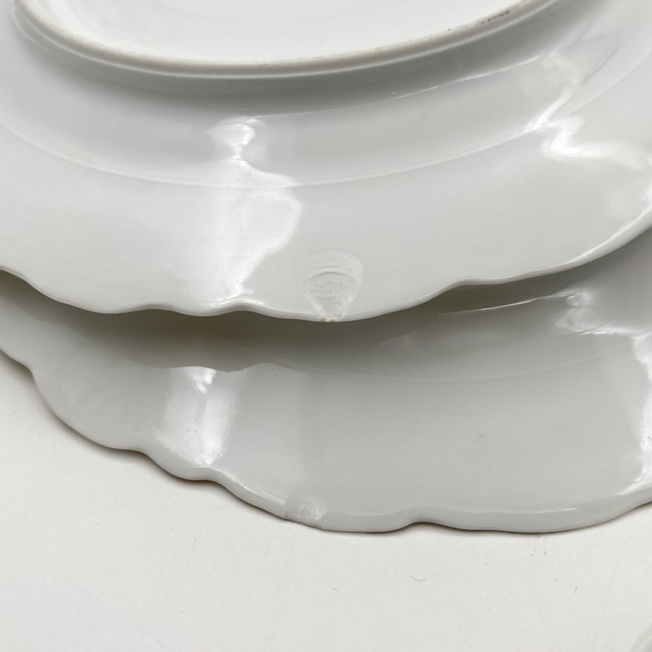 Набор десертных тарелок с цветочным декором на 6 персон, фарфор, деколь с подрисовкой, золочение, Limoges, Франция, 1900-1920 гг.