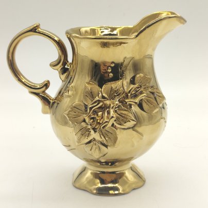 Молочник "Золотая роза", фаянс, крытье, лепной декор, золочение, СССР, 1980-1990 гг.