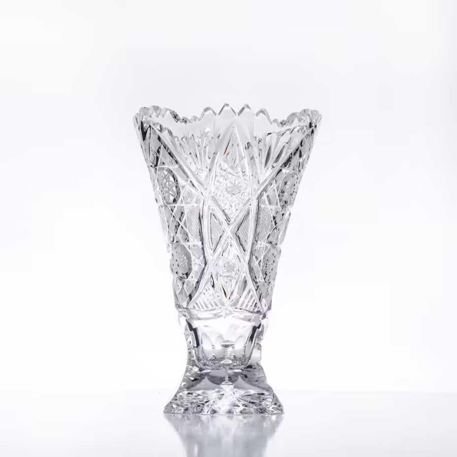 Ваза с резным декором , стекло, СССР, 1970-1990 гг.