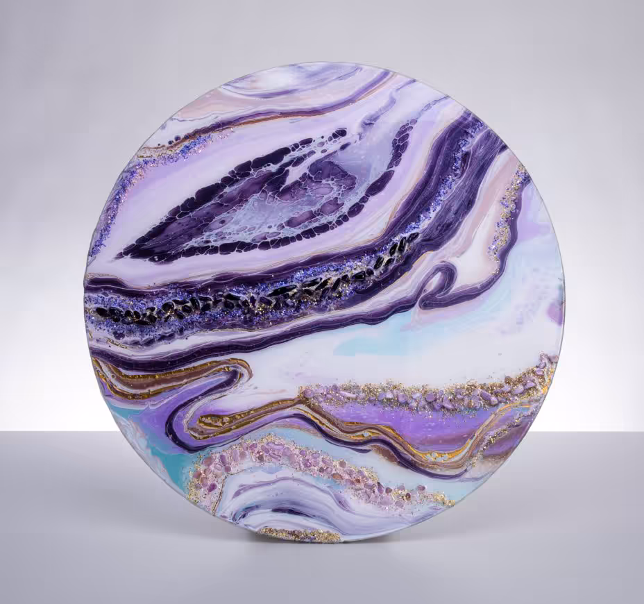 Панно настенное декоративное в сиреневых тонах, авторская работа в технике Resin Art, глянцевое 3D покрытие, камень, Россия, 2021 г.