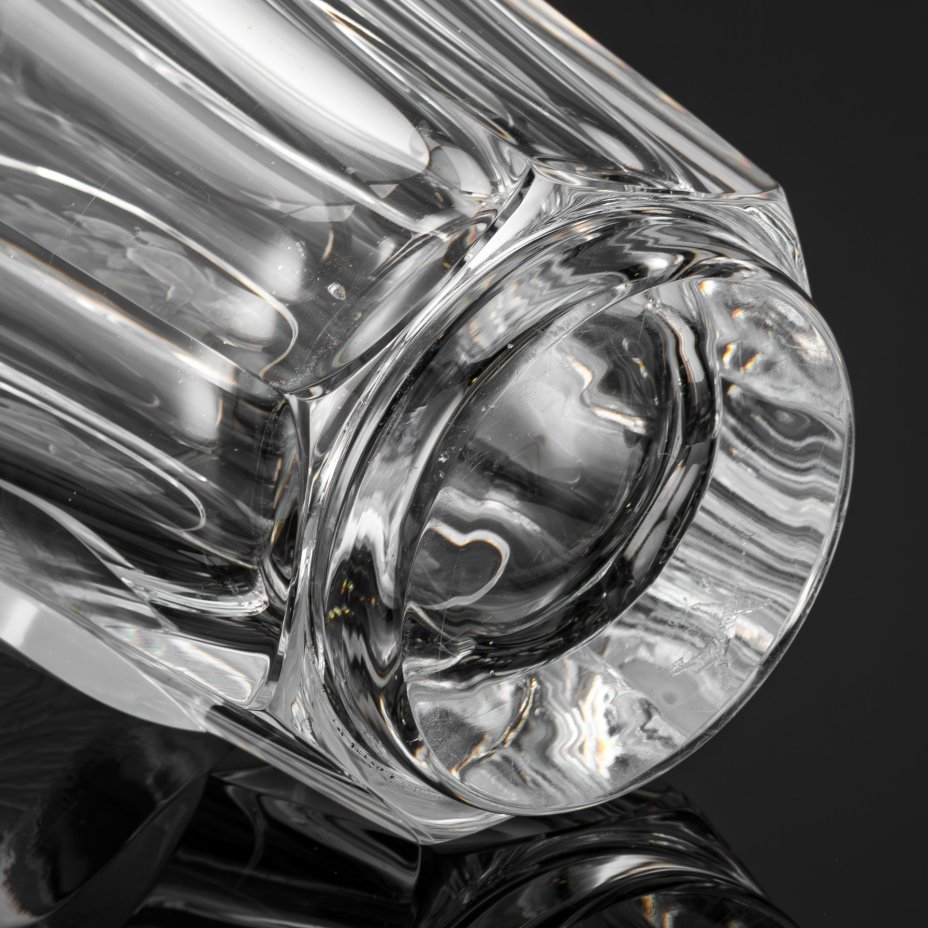 Ваза "Рабочий и колхозница" , предположительно  Vicke Lindstrand, Orrefors