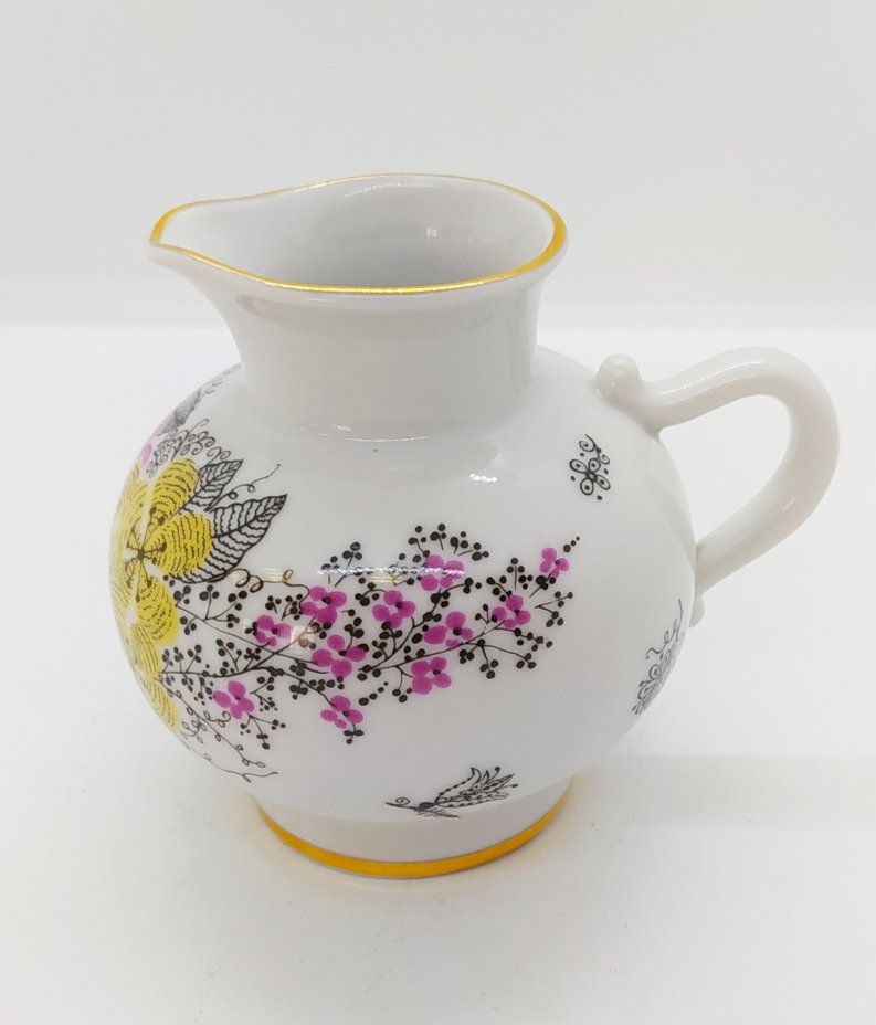Молочник с цветочным декором, Ленинградский фарфоровый завод (ЛФЗ)