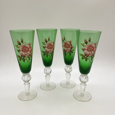 Набор из 4 бокалов в зеленом оттенке с цветочным декором, цветное стекло, деколь, СССР, 1970-1980 гг.