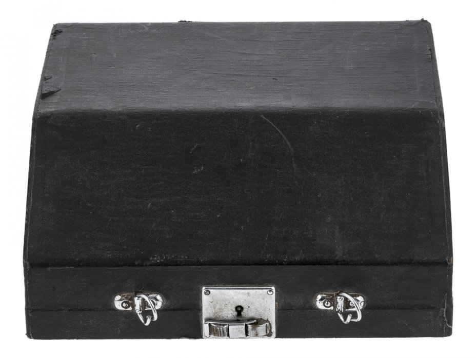 Печатная машинка "Erika" в родном кофре, металл, пластик, мануфактура "Seidel & Naumann", Германия, 1936-1949 гг.