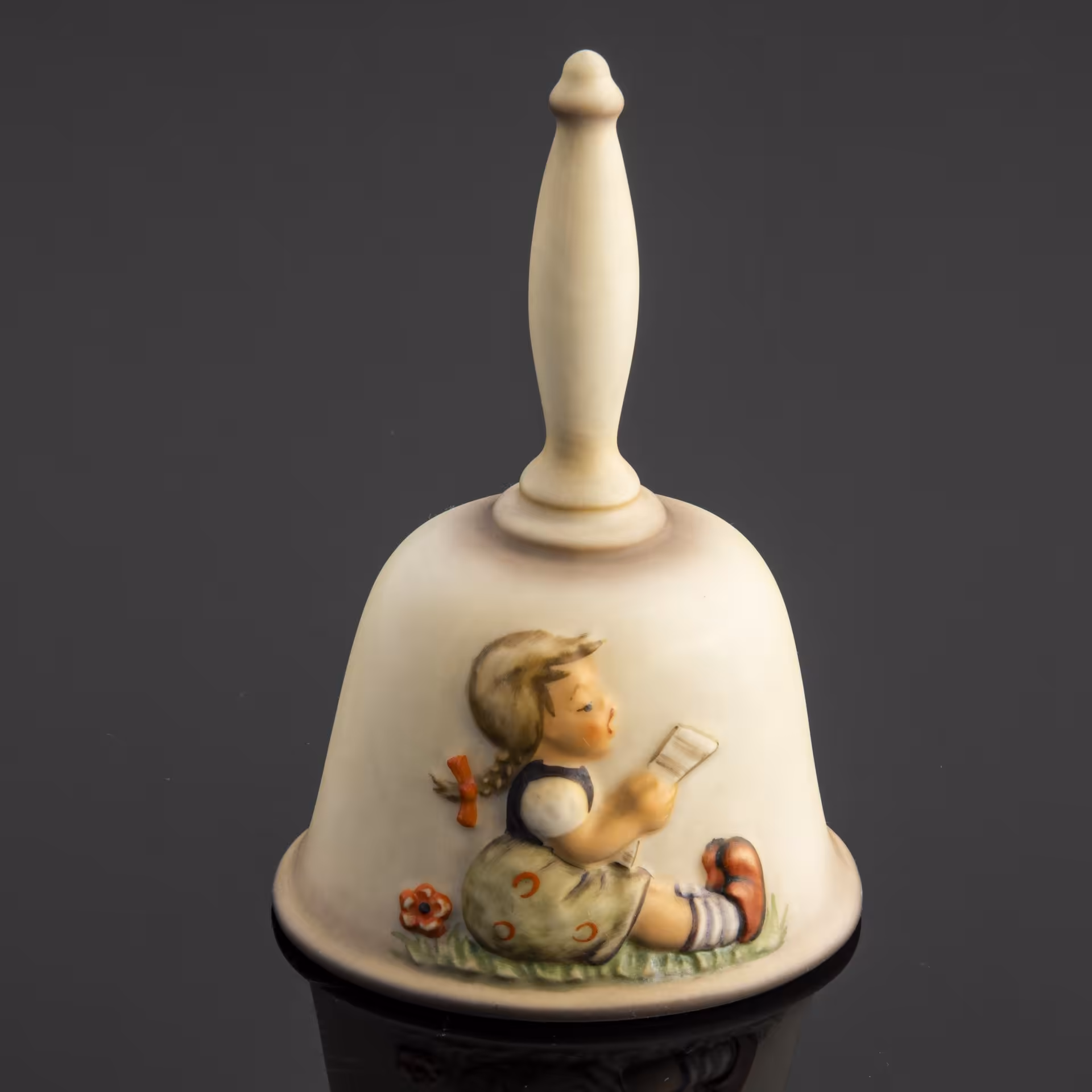 Статуэтка " Колокольчик", Goebel Hummel