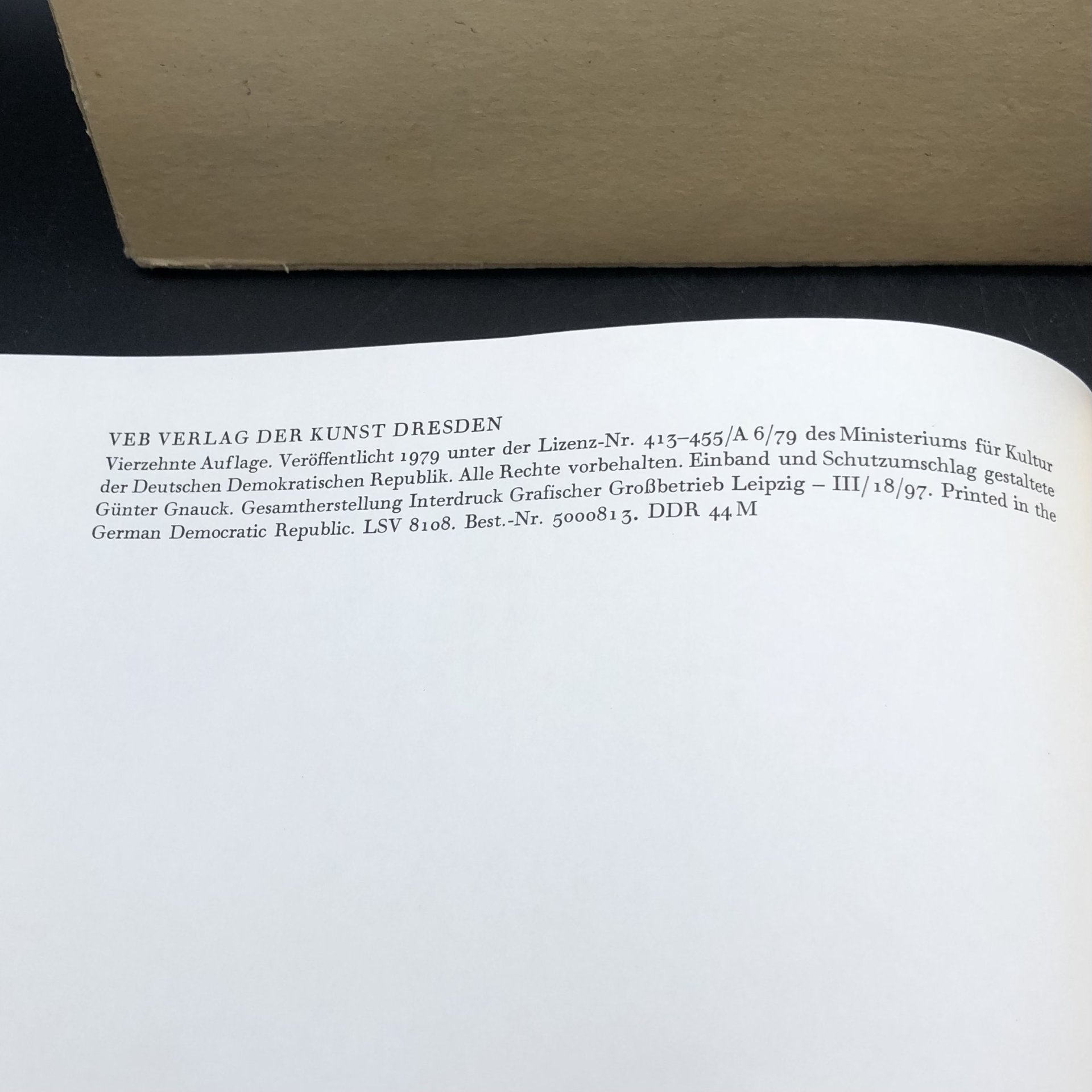 Книга с иллюстрациями "Die Dresdner Galerie Alte Meister" Michael W. Alpatow ("Дрезденская галерея старых мастеров" М.В. Алпатов, на немецком языке)