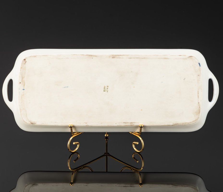 Рулетница, украшенная цветочным декором, фарфор, роспись, эмали, крытье кобальтом, золочение, Bernardaud, Франция, 1900-1930 гг.