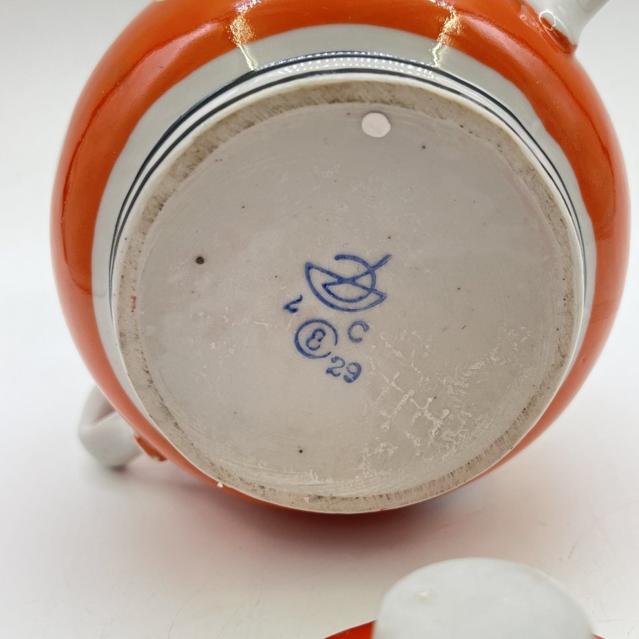 Сахарница с декором в горох