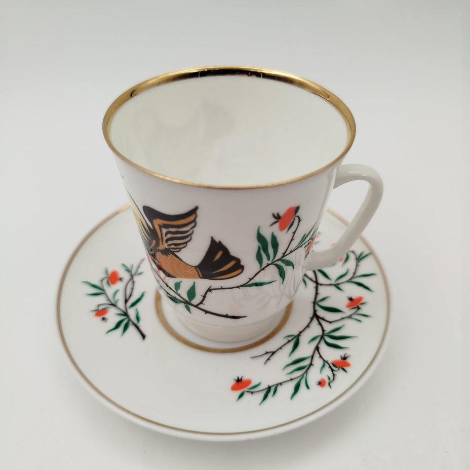 Пара кофейная "Птички", автор рисунка А.В. Щекатихина-Потоцкая, фарфор, деколь, золочение, Ленинградский фарфоровый завод (ЛФЗ), СССР, 1970-1986 гг.