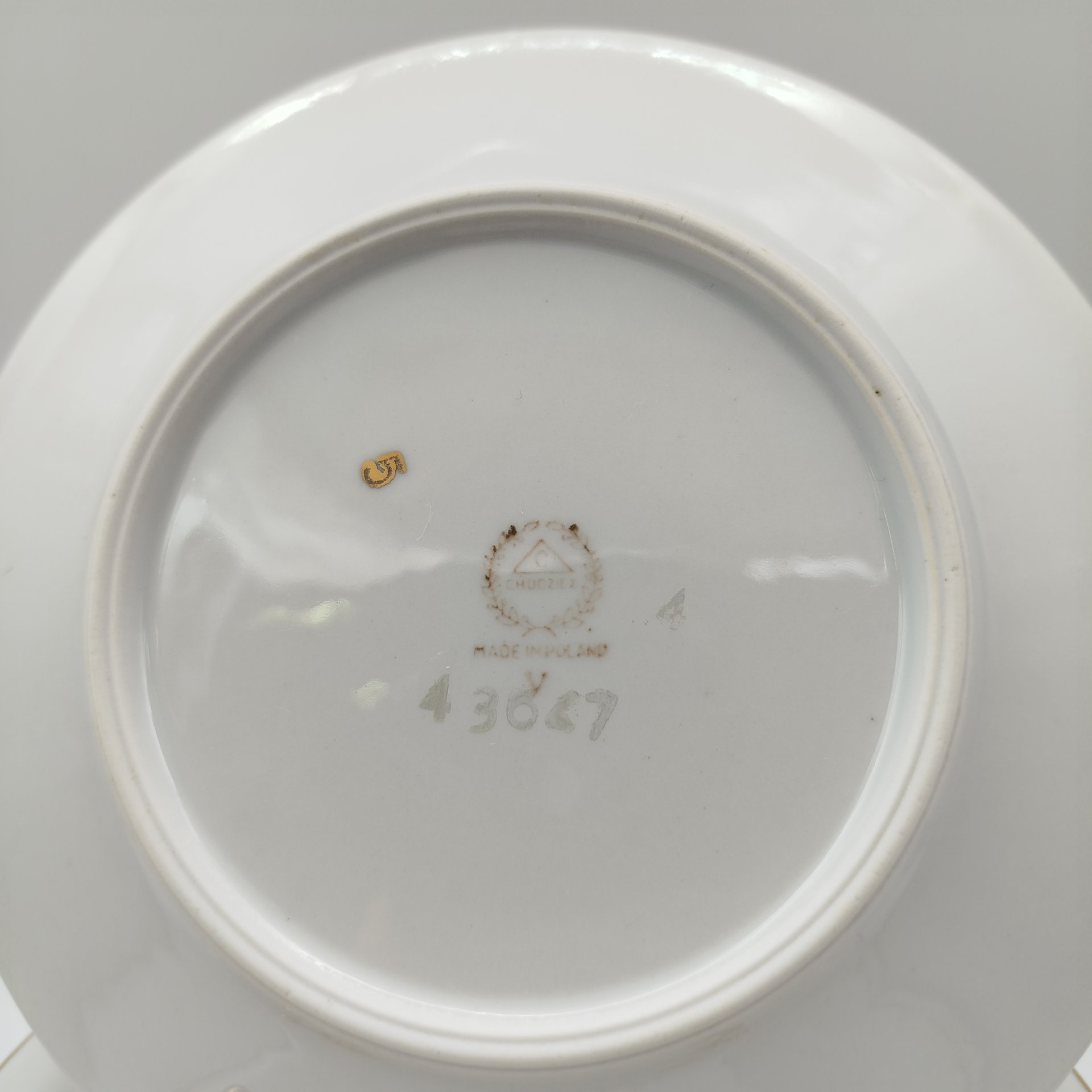 Набор из 12-ти десертных (пирожковых) тарелок с цветочным декором, фарфор, деколь, золочение, Chodziez, Польша, 1964-1990 гг.