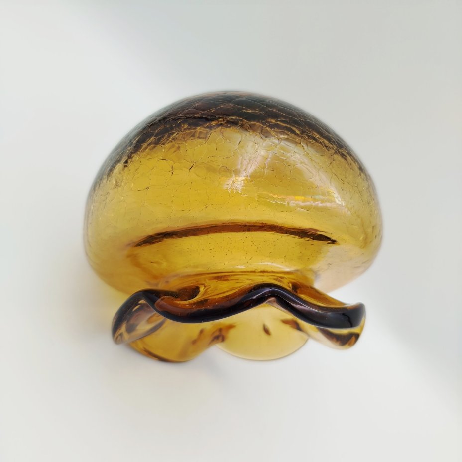Ваза из декоративного комплекта "Золотистый", автор Тимофеева Н.Ф., стекло, кракле, Ленинградский стекольный комбинат «Победа» (Колпино), Ленинградский стекольный комбинат «Победа» (Колпино)