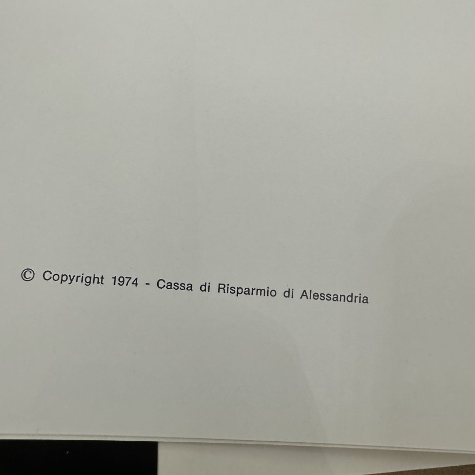 Альбом "Arte orafa valenzana. Cassa di risparmio di Alessandria"
