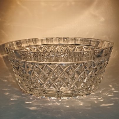 Салатник с рельефным декором, хрусталь, алмазная грань, СССР, 1970-1990 гг.