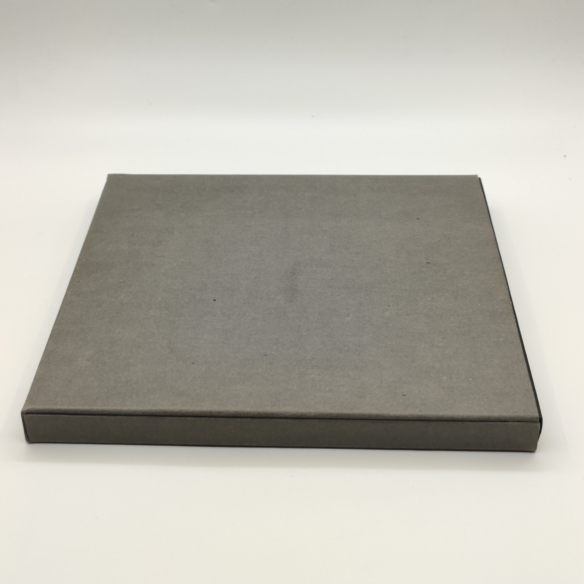 Фотоальбом "Очаг мой, Дагестан", автор Р. Гамзатов