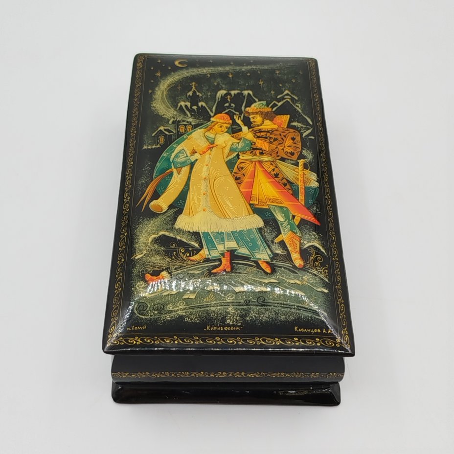 Шкатулка лаковая "Кирибеевич", автор росписи Казанцев А.И., Холуйская лаковая миниатюра