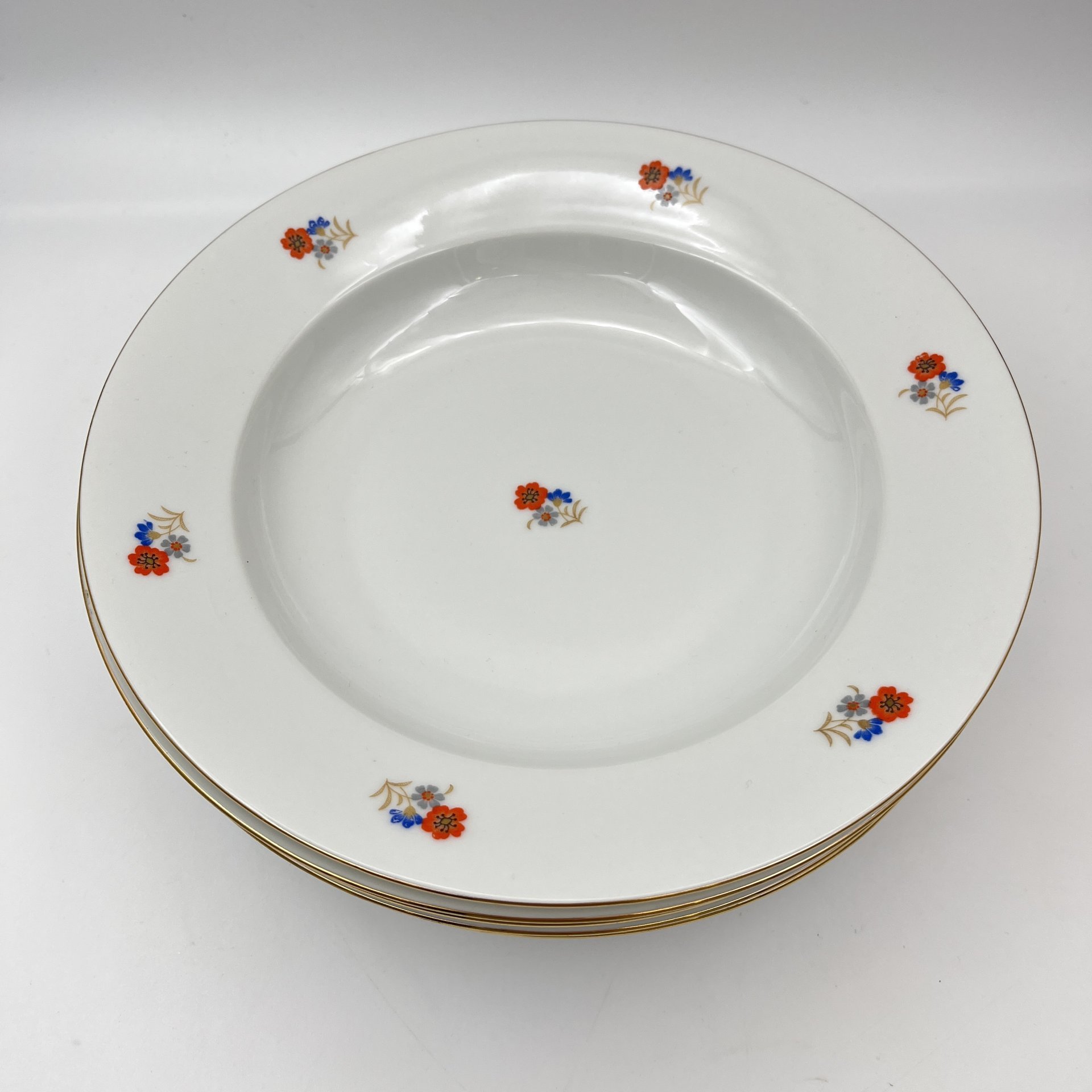 Набор суповых тарелок с цветочным декором на 5 персон, фарфор, деколь, золочение, Bavaria Porzellan, Германия, 1950-1980 гг.