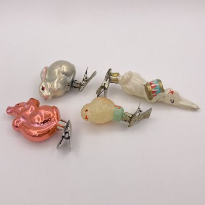 Набор из четырёх ёлочных игрушек на прищепках в виде животных (в подборе), стекло, краска, металл, СССР, 1960-1980 гг.