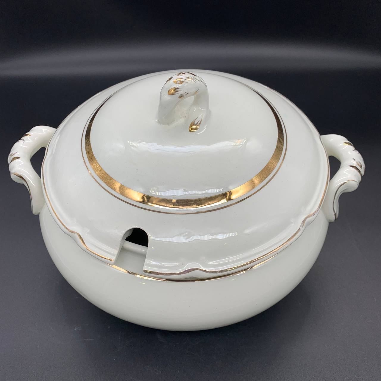 Супница с лаконичным декором, Конаковский фаянсовый завод им. М.И. Калинина (ЗиК Конаково)