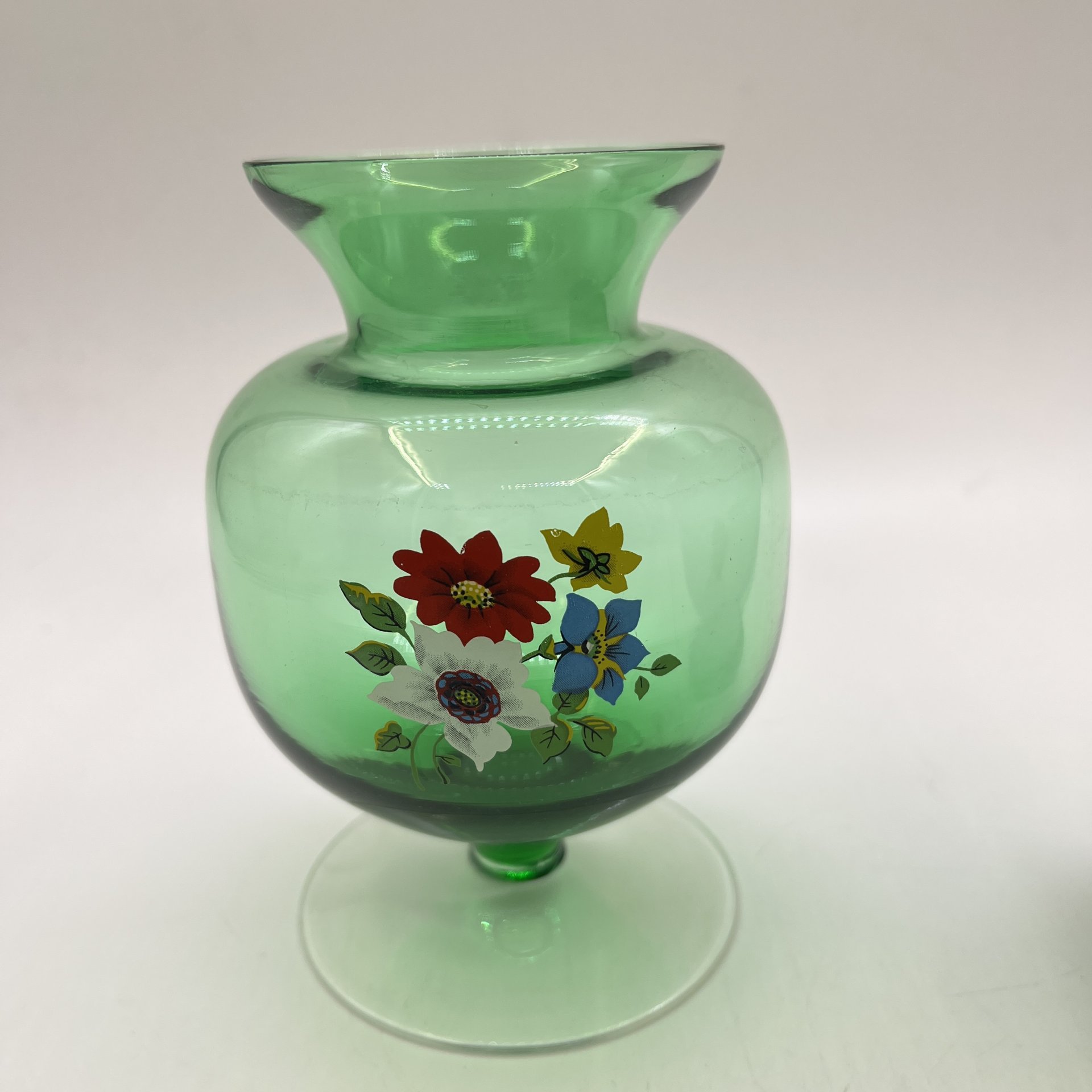 Набор из 2 ваз с цветочным декором, цветное стекло, деколь, СССР, 1970-1980 гг.