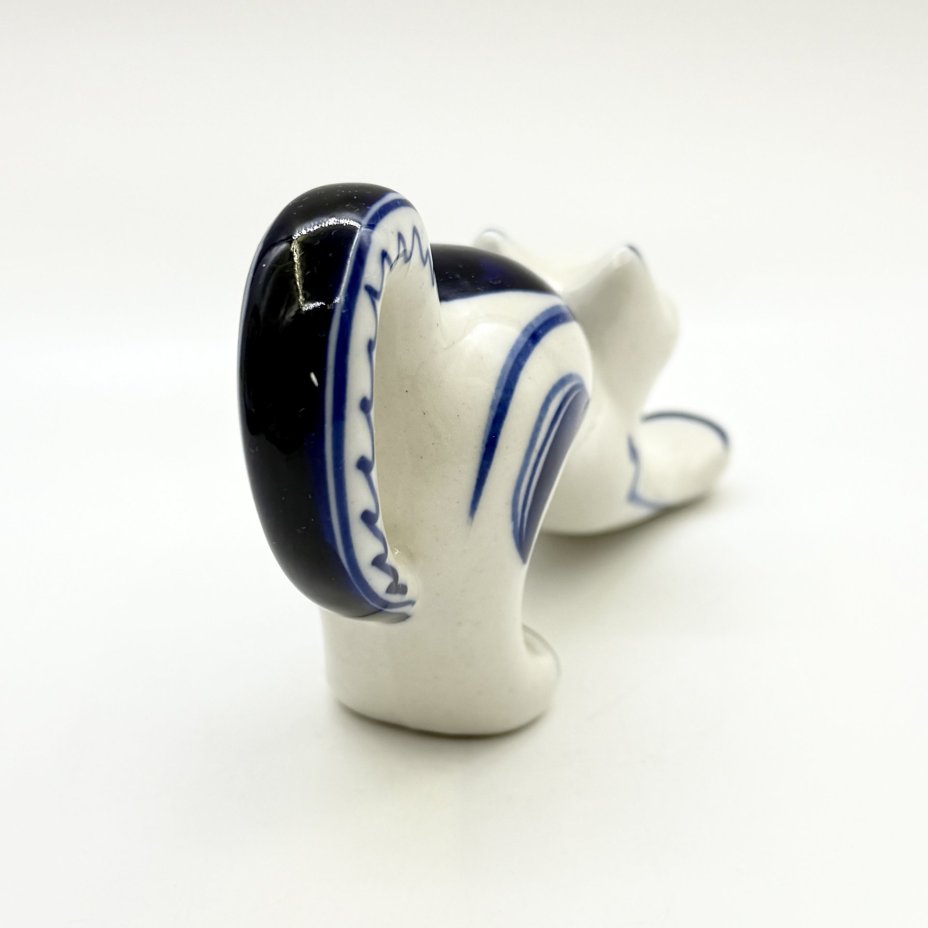 Статуэтка "Кошка", Гжель, фарфор, роспись, СССР, 1970-1990 гг.