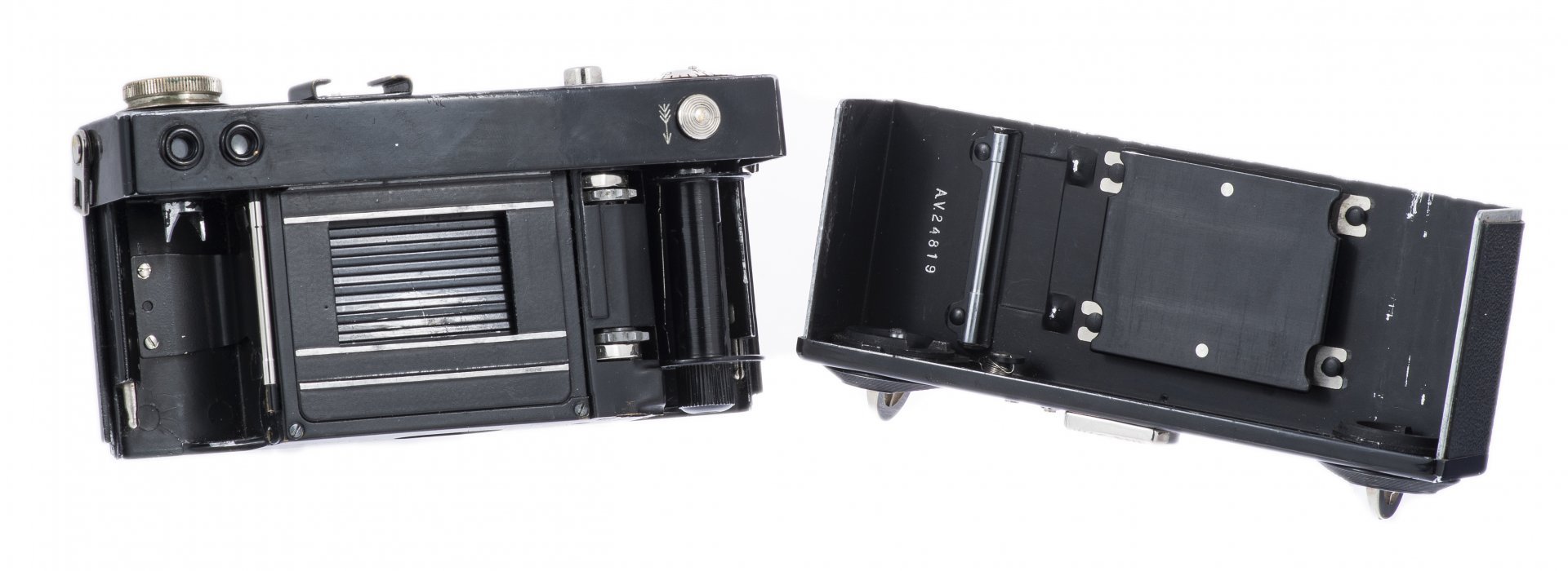 Фотоаппарат пленочный "Contax I" с объективом Carl Zeiss Jena Tesser 1:3,5 в оригинальном кофре, металл, компания "Zeiss Icon", Германия, 1932-1936 г., Carl Zeiss