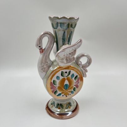 Подсвечник "Лебедь" с цветочным декором, Гжель, керамика, глазурь, роспись, Россия, 1990-2000 гг.