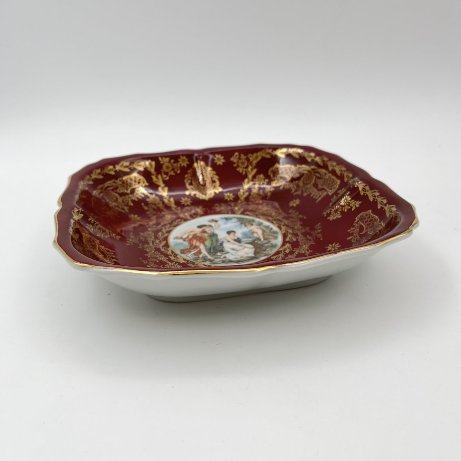 Блюдо (конфетница) "Мадонна" с растительным декором, фарфор, деколь, крытье, золочение, Oscar Schlegelmilch, ГДР, 1953-1972 гг.