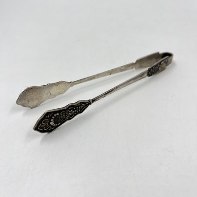 Щипцы для сахара с  растительным декором, мельхиор (медь-никель), СССР, 1970-1990 гг.